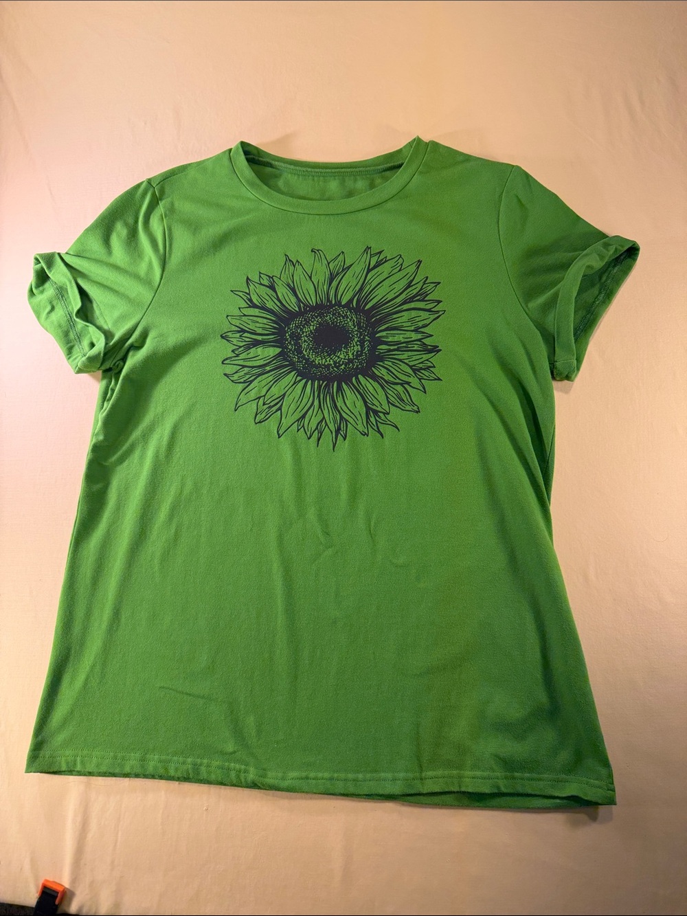 Sunflower women’s T-shirt, size large